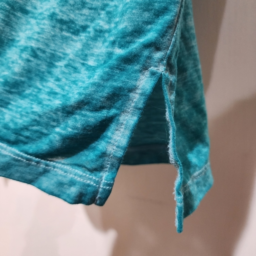 Mudd Roadtrip short sleeve vneck tee Size XS - Picture 5 of 9